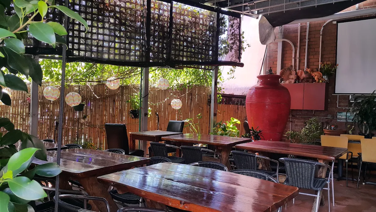 Vibe, Yummy Thai at Morisset