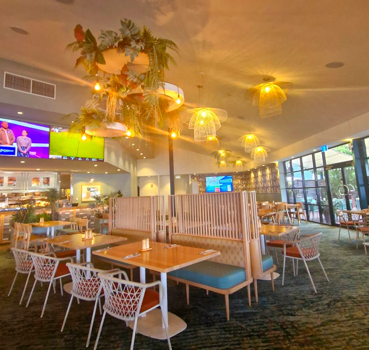 Vibe, Boardwalk Tavern