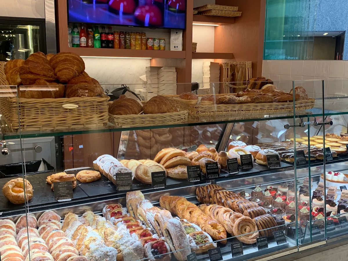 Vibe, Laurent Bakery Collins Place