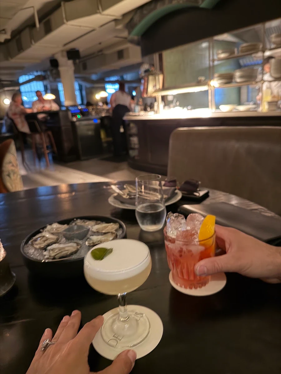Food & drink, Dessous