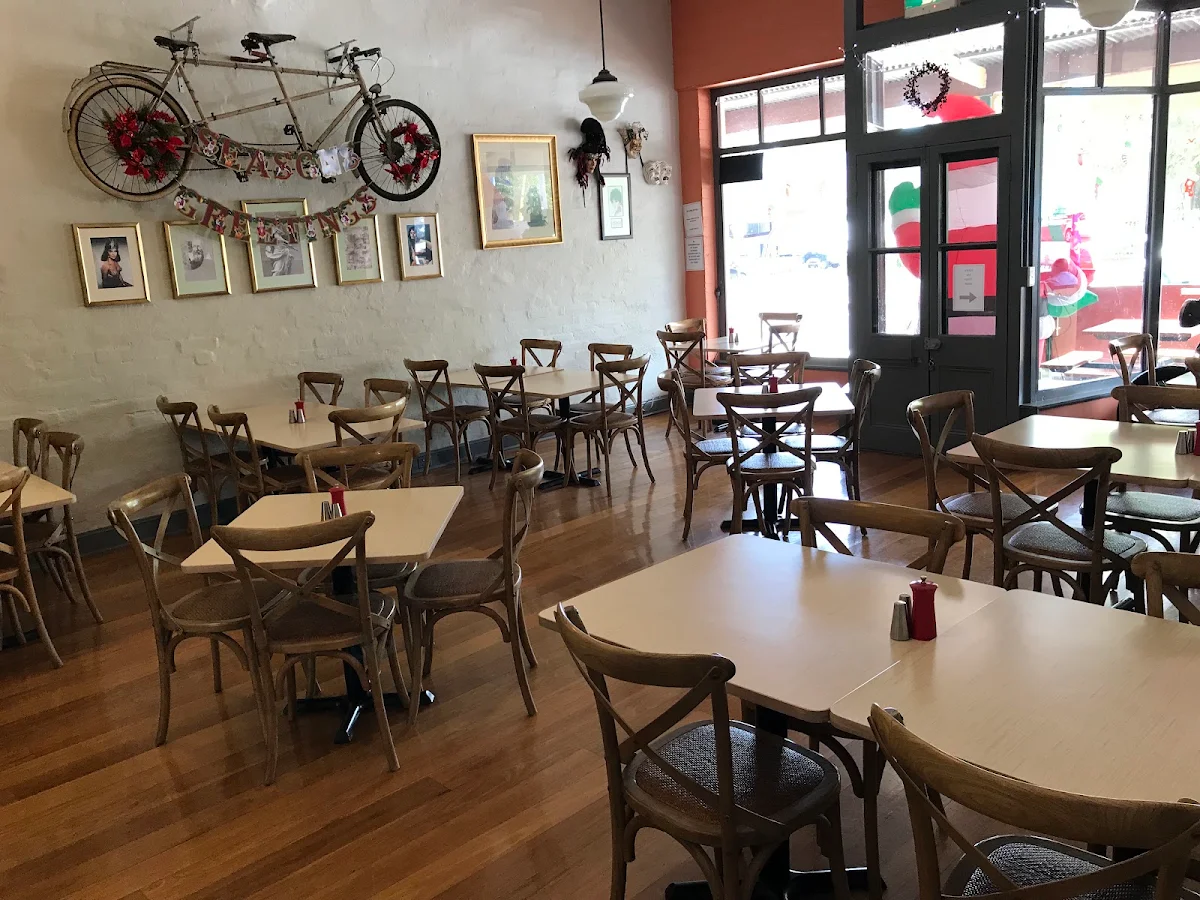 Vibe photo 6