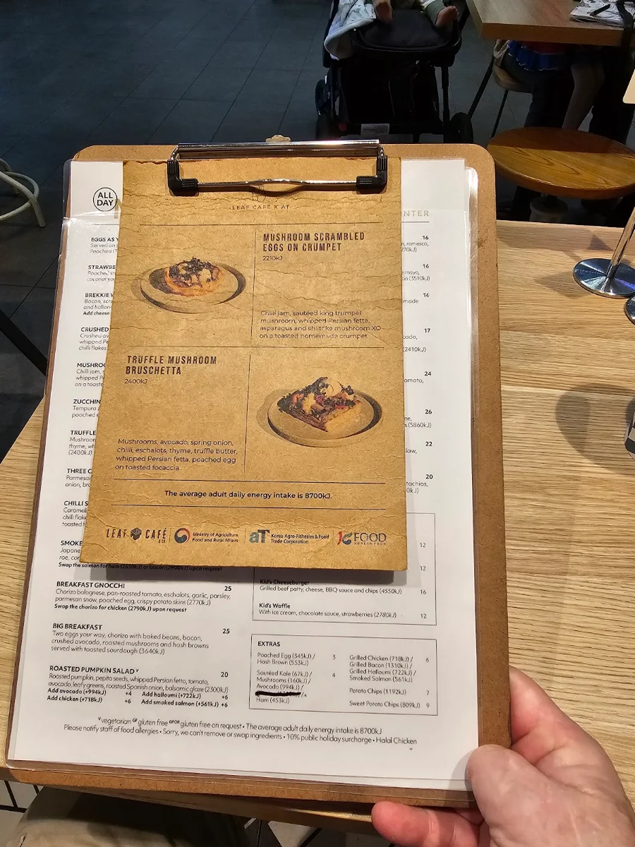 Menu, Leaf Café