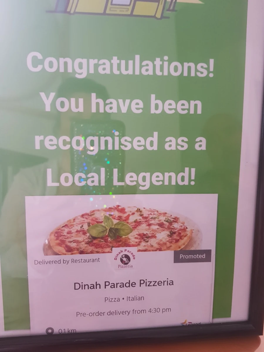 Menu, Dinah Parade Pizzeria.