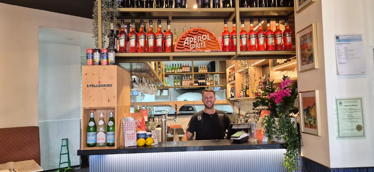 Vibe, Enzos Cucina Surfers Paradise