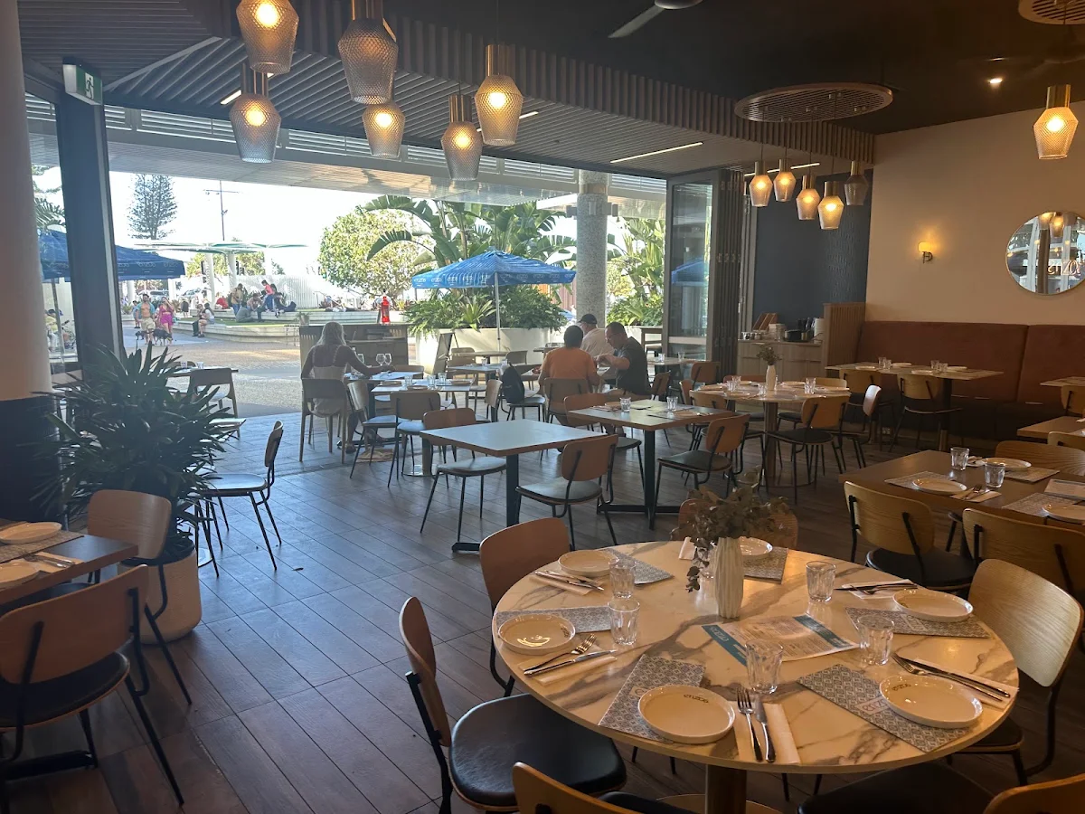 Vibe, Enzos Cucina Surfers Paradise