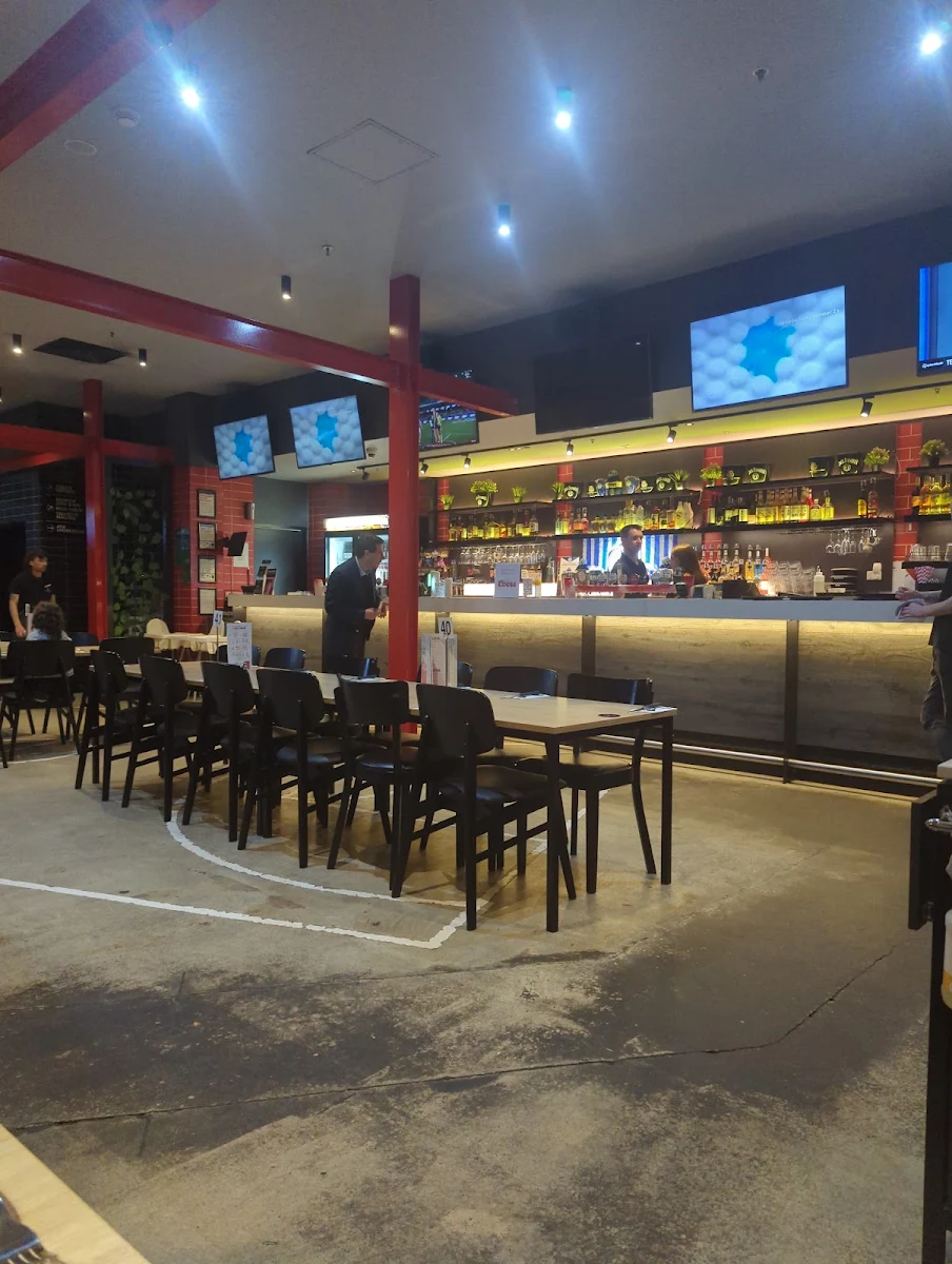 Vibe, The Sporting Globe Bar & Grill Werribee