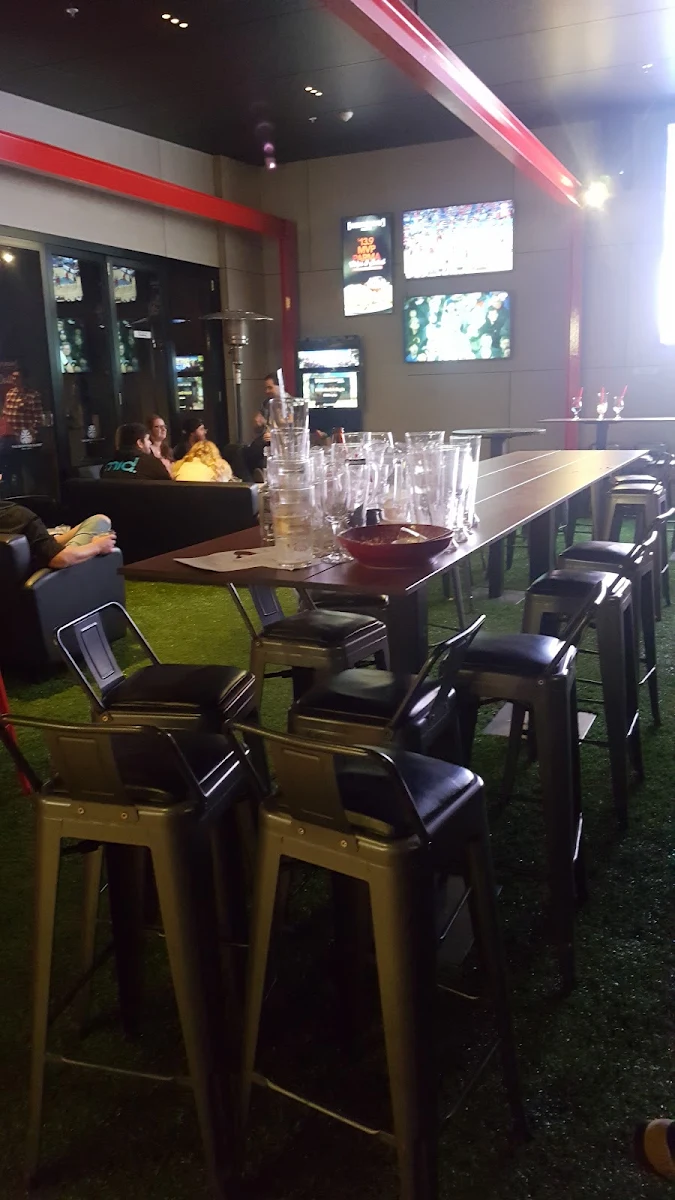 Vibe, The Sporting Globe Bar & Grill Werribee
