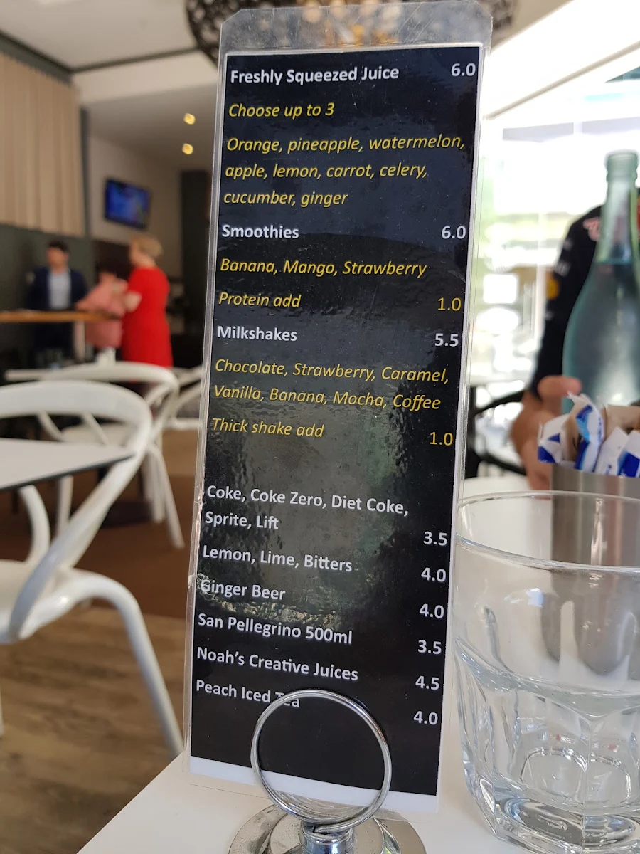 Menu, Cafe Alibi