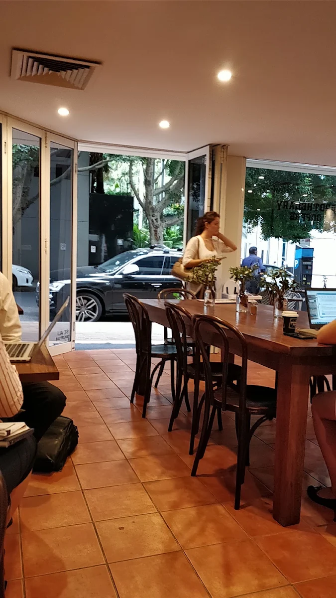 Vibe, Apothecary Coffee Chatswood