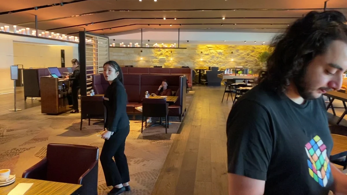 Vibe, Sailmaker Restaurant