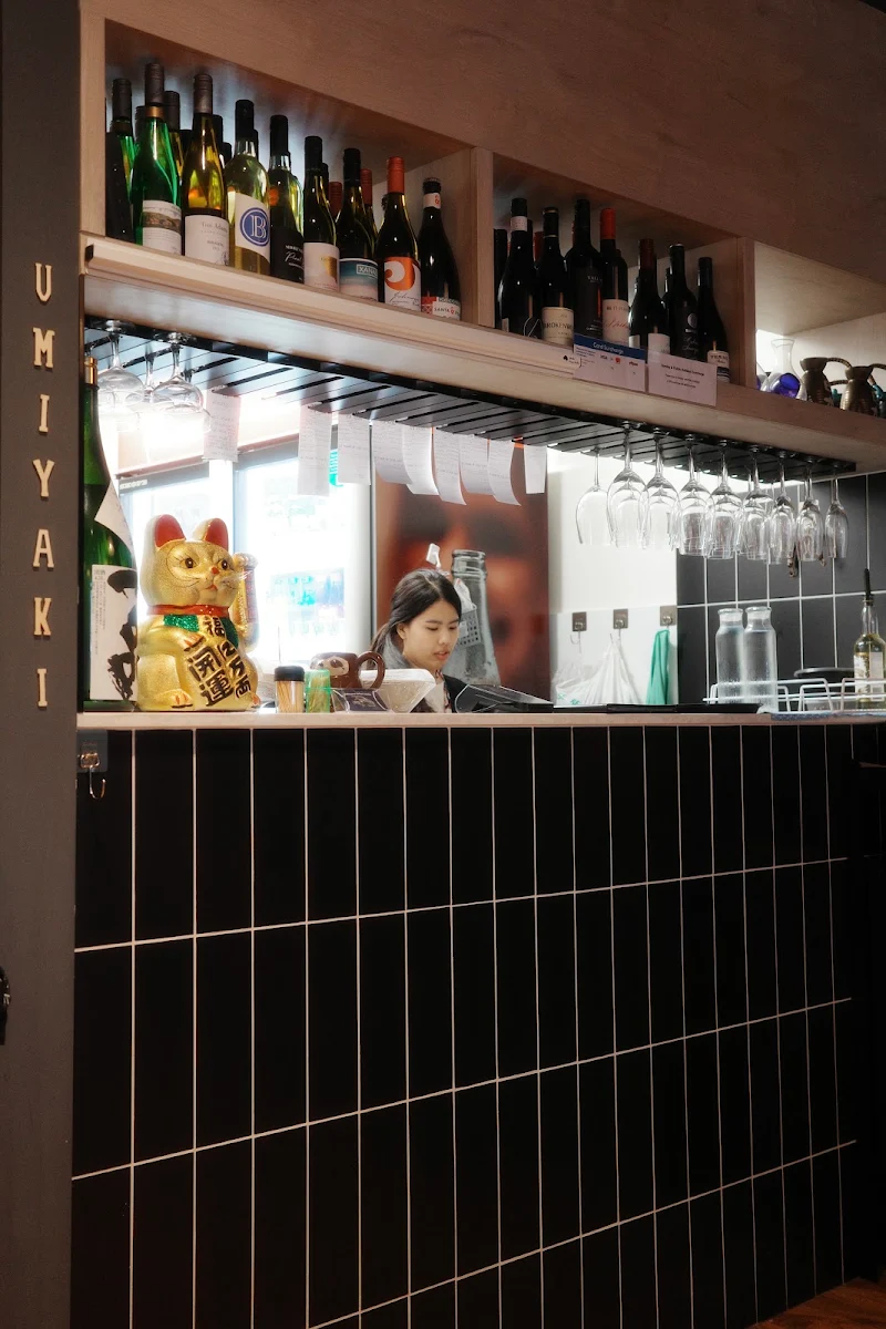 Vibe, Umiyaki (Malvern)