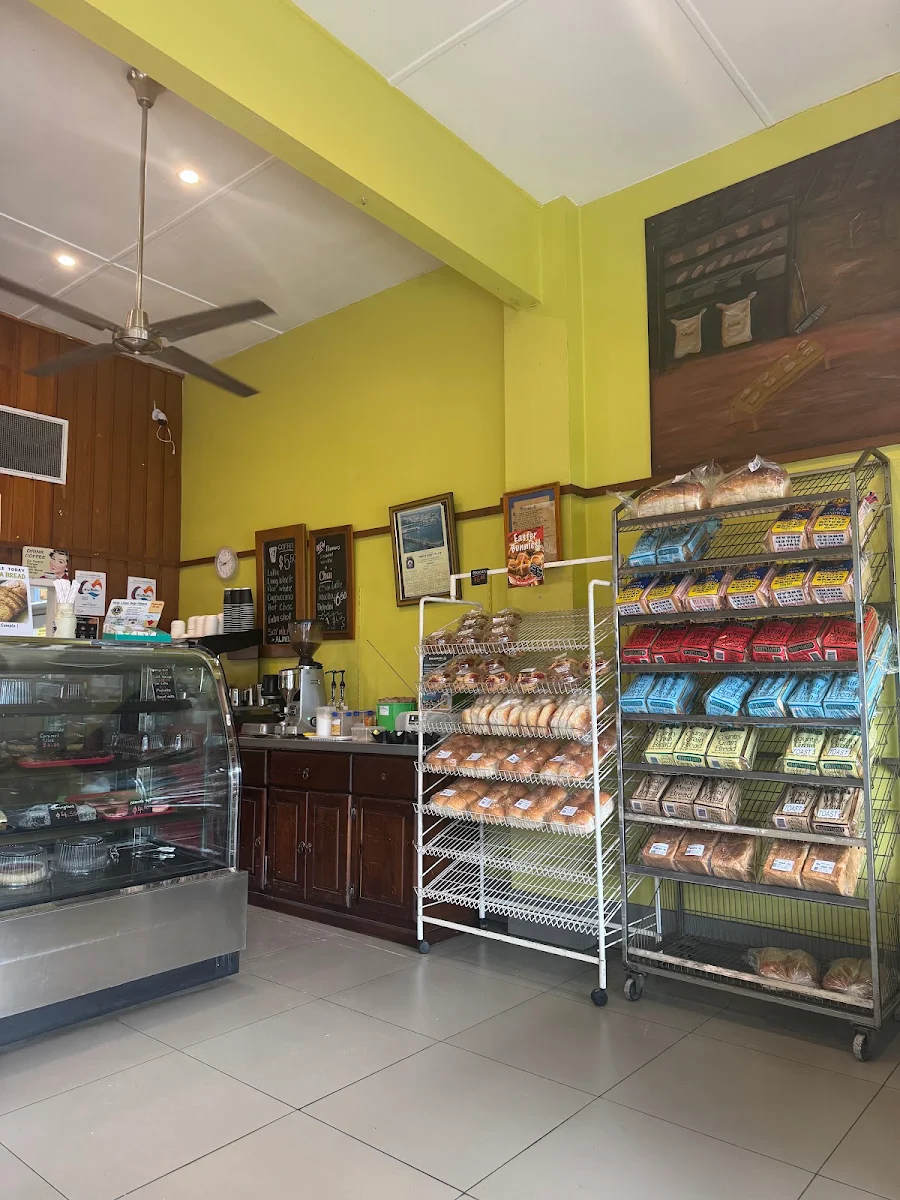 Vibe, Hebby's Bakery