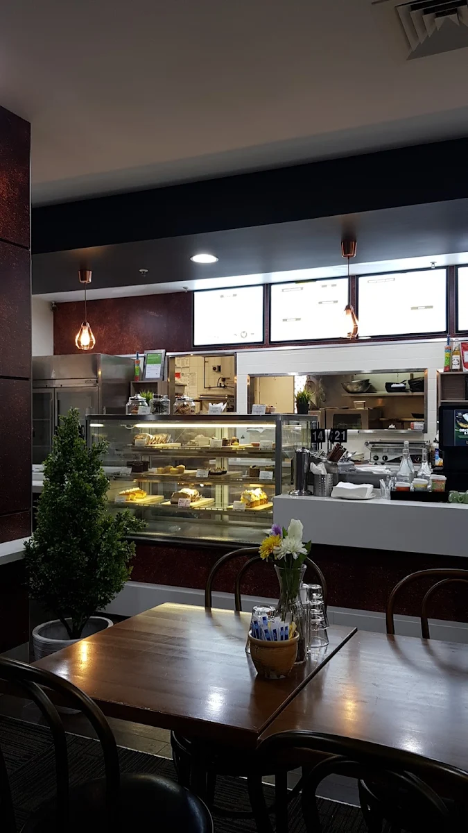 Vibe, Vanilla Pod Food & Espresso Bar