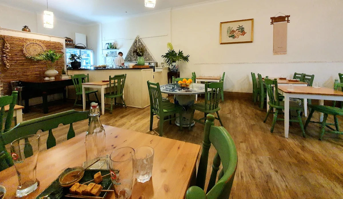 Vibe, Wild Rice Laos & Thai Cuisine