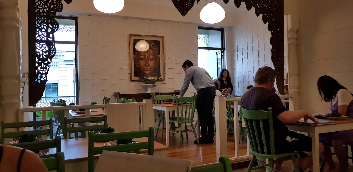 Vibe, Wild Rice Laos & Thai Cuisine