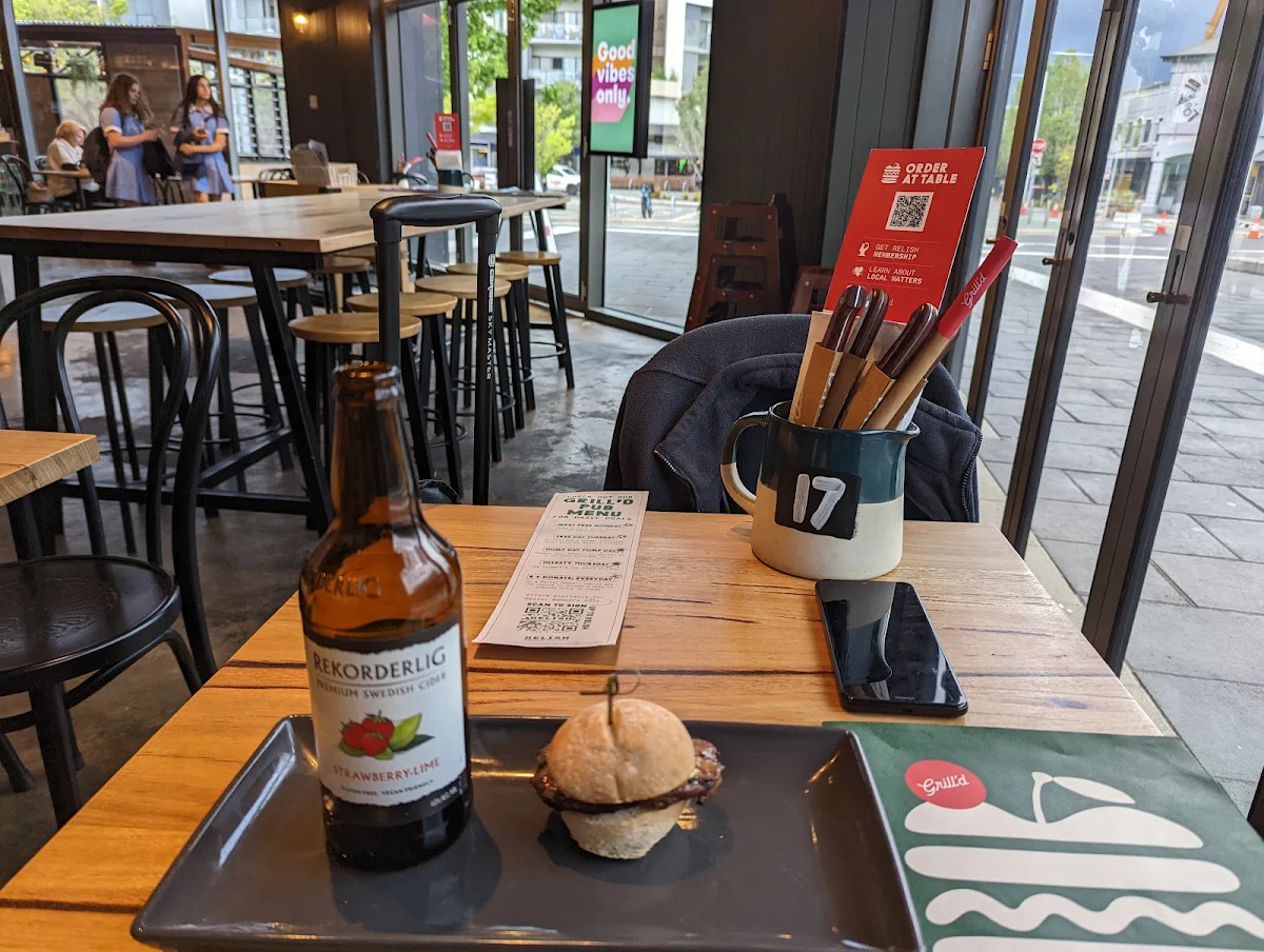 Vibe, Grill'd Burgers - Gungahlin