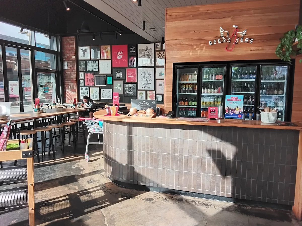 Vibe, Grill'd Burgers - Gungahlin