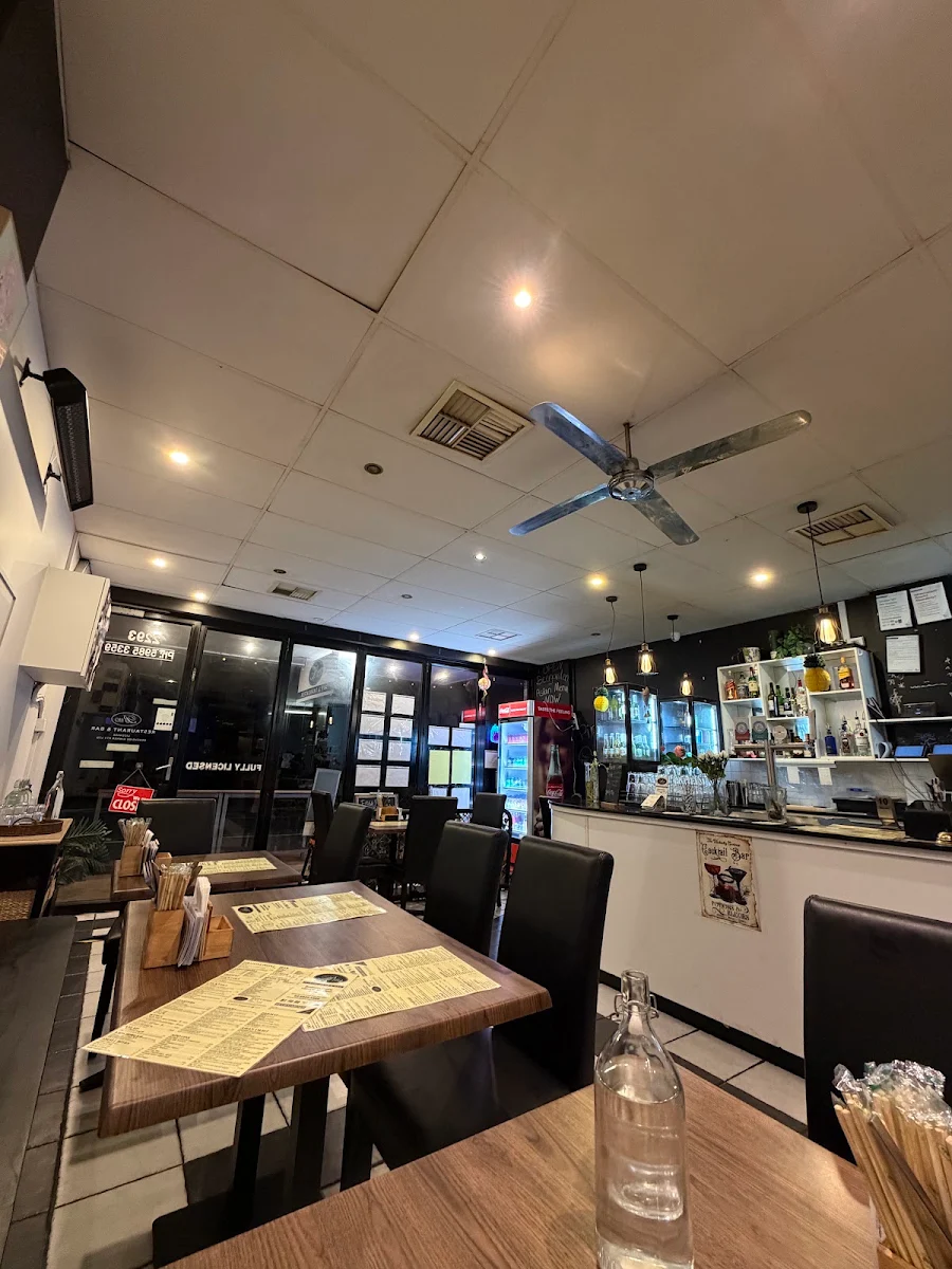 Vibe, B110 Restaurant And Bar Rye