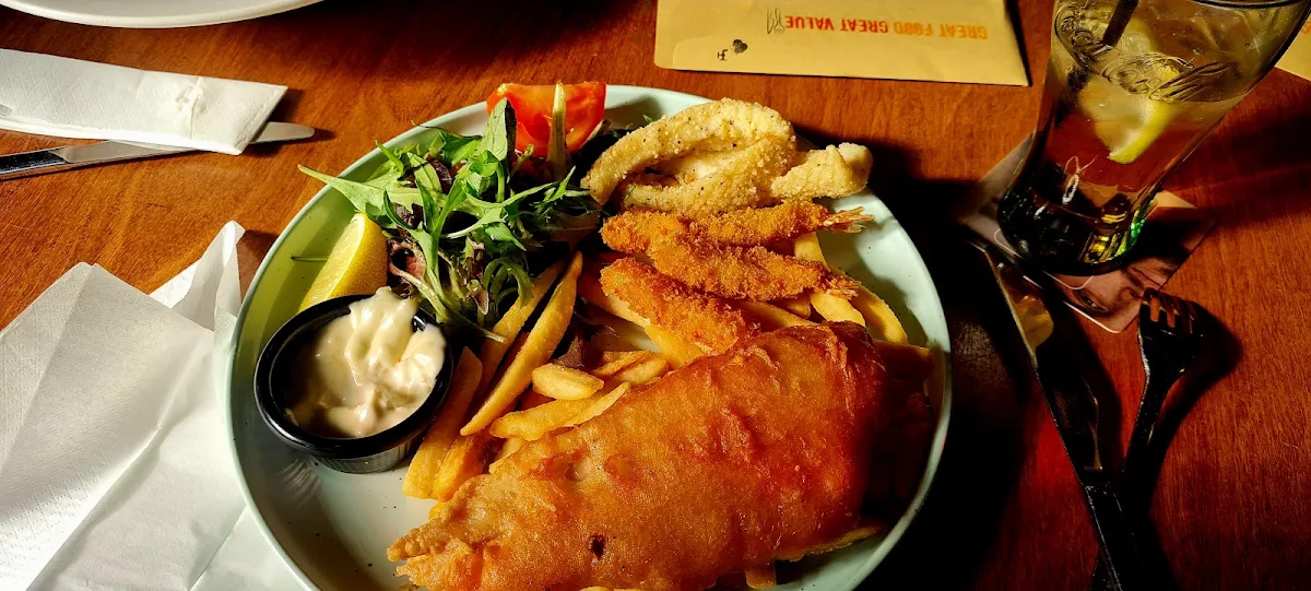 Food & drink, The Rat & Parrot Bar