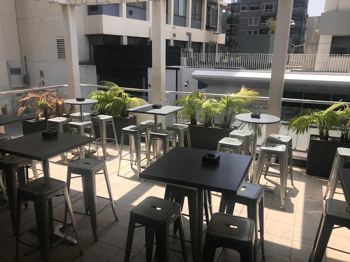 Vibe, Hotel Regent Sydney