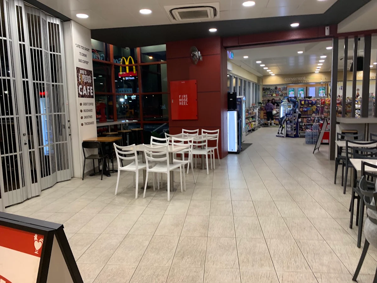 Vibe, Red Rooster Grafton