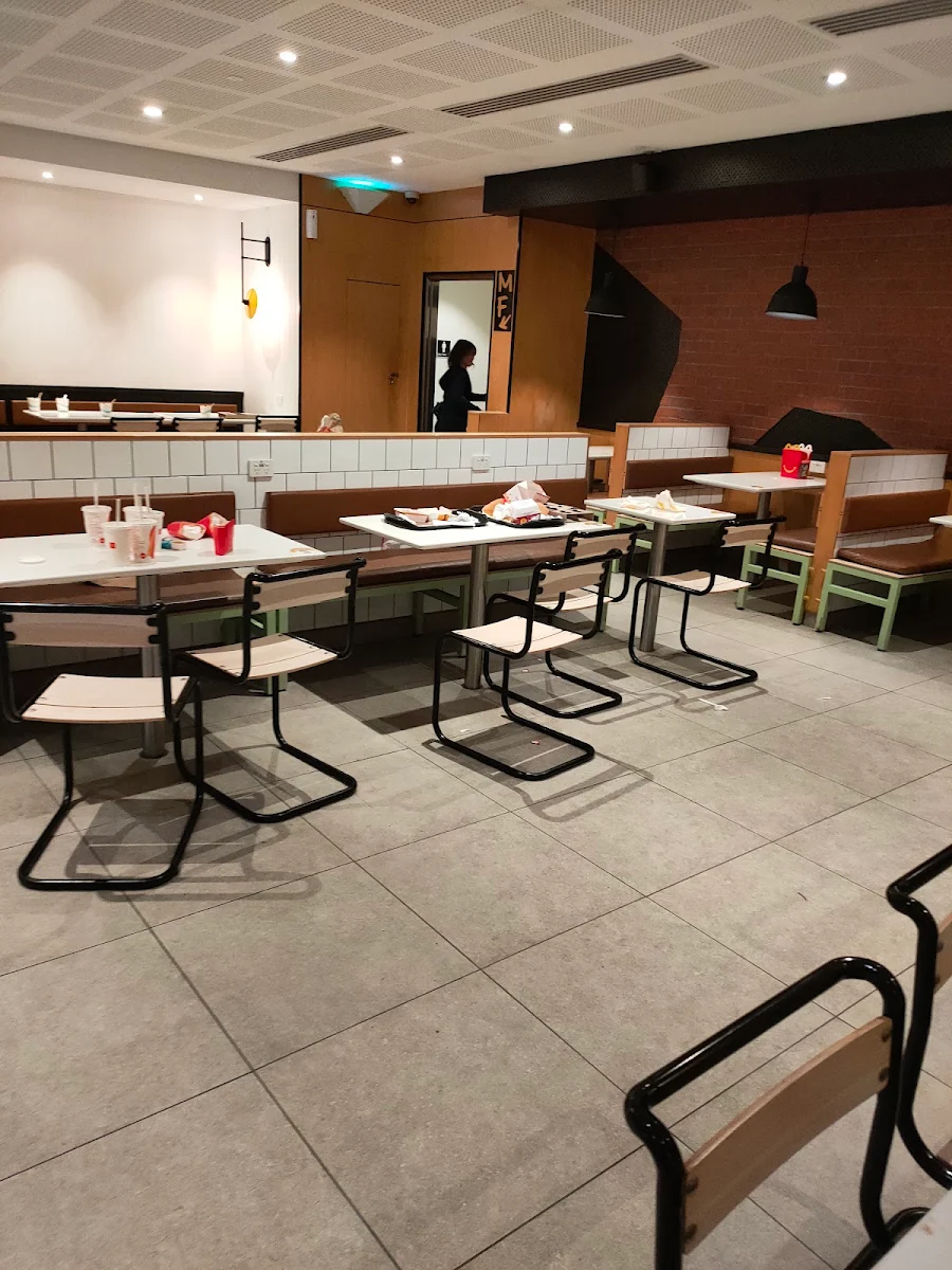 Vibe, McDonald's Melton East