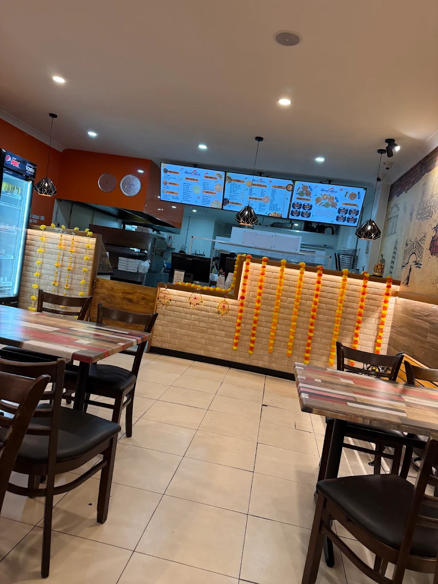 Vibe, Stavy’s pizzeria Blacktown by goodfellas