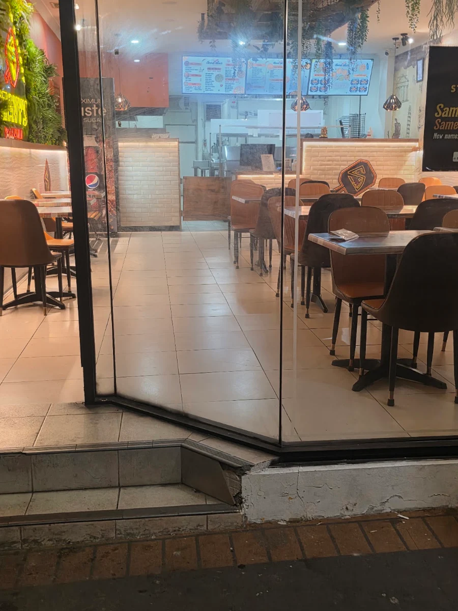 Vibe, Stavy’s pizzeria Blacktown by goodfellas