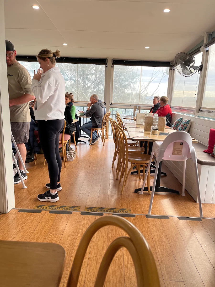 Vibe, Common Grounds Morpeth