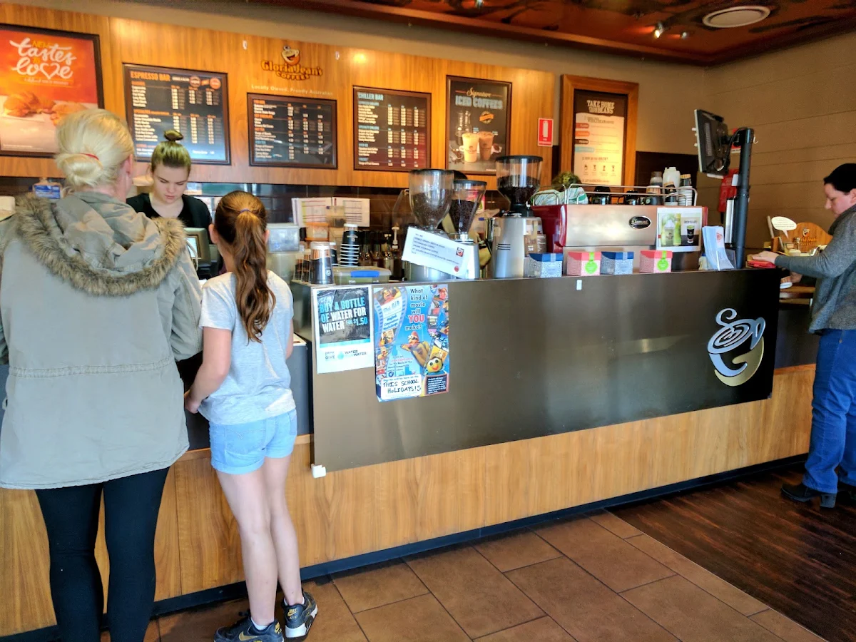 Vibe, Gloria Jean's Woodcroft