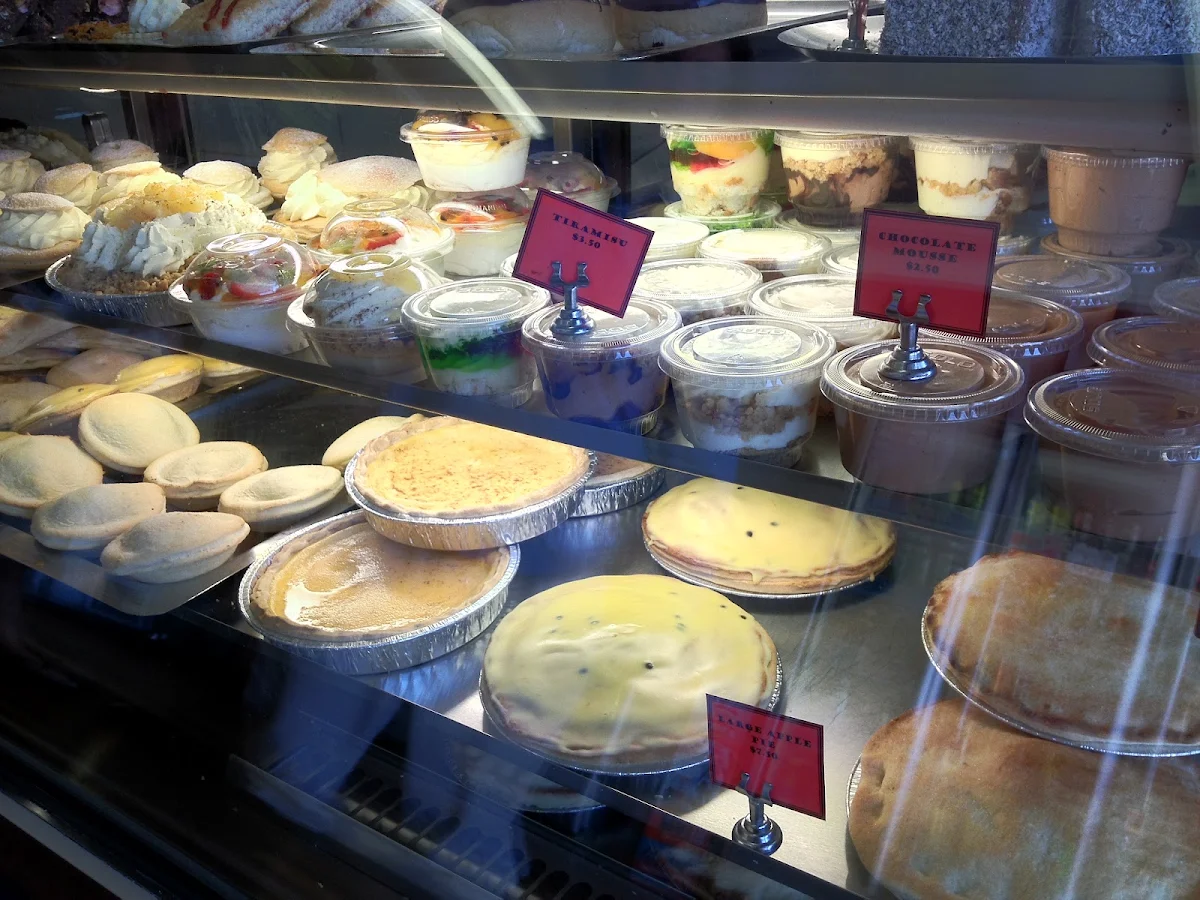 Vibe, The House of Pie