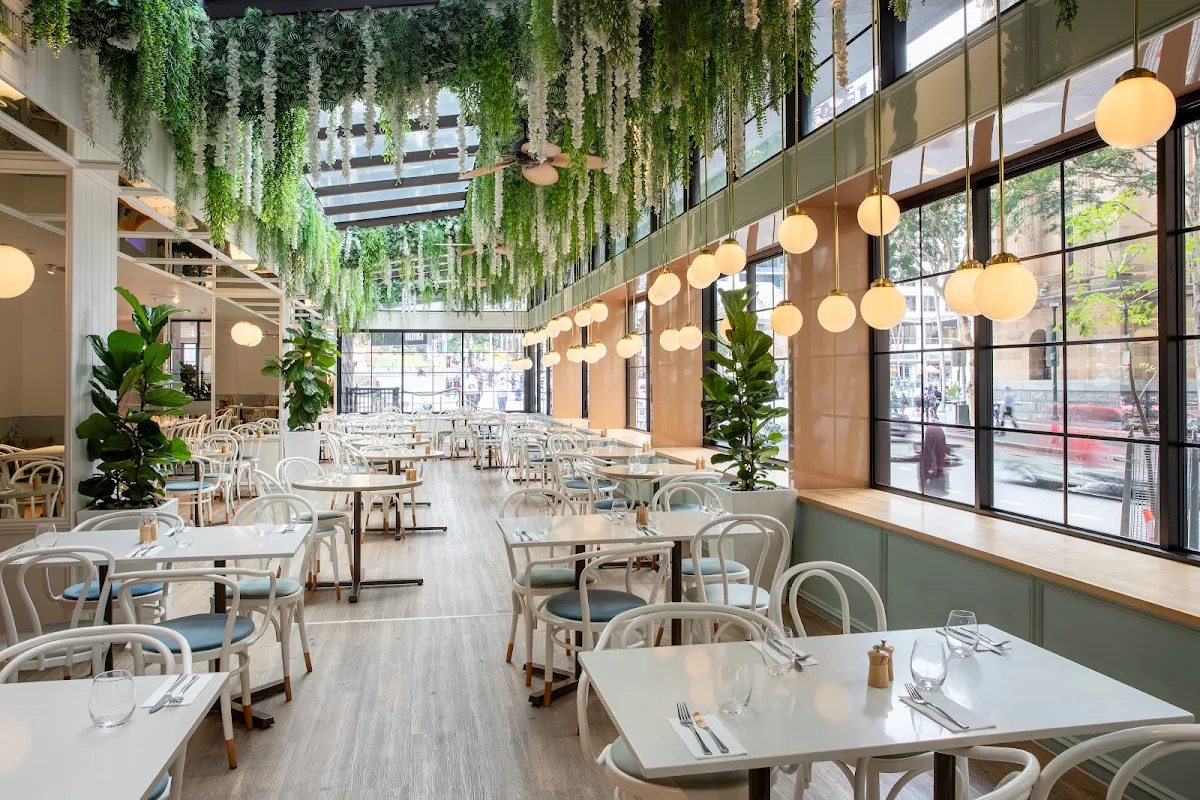 Vibe, Goldfinch Restaurant and Street Cafe