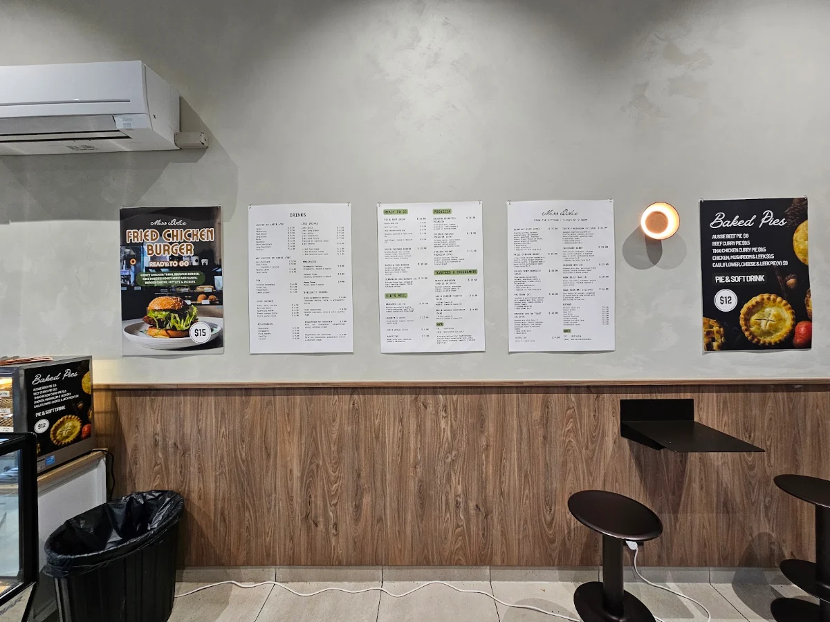 Menu, Miss Dolce Cafe