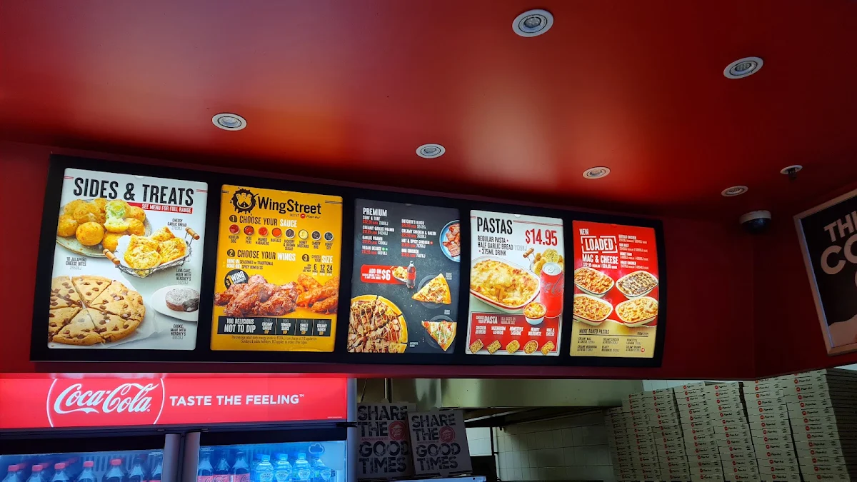 Menu, Pizza Hut