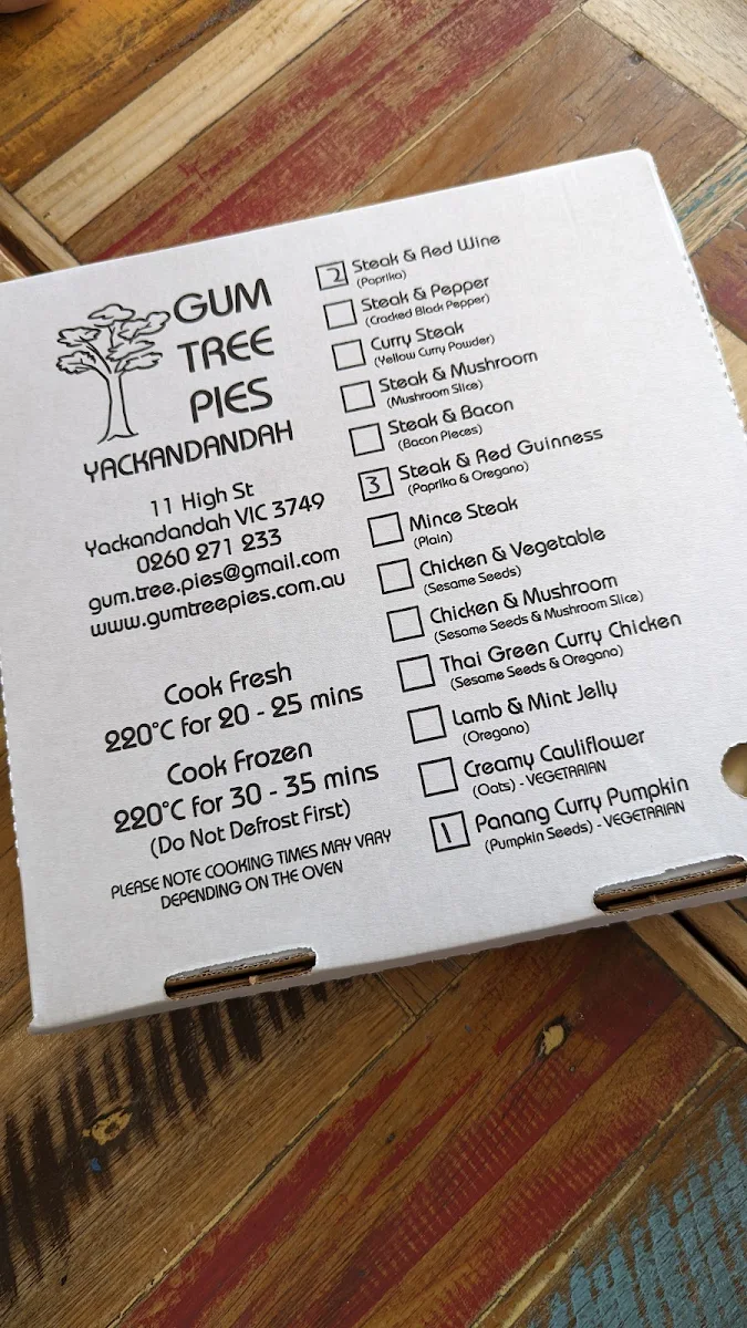 Menu, Gum Tree Pies Bright