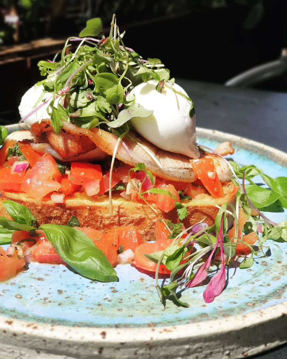 Food & drink, Revitalise