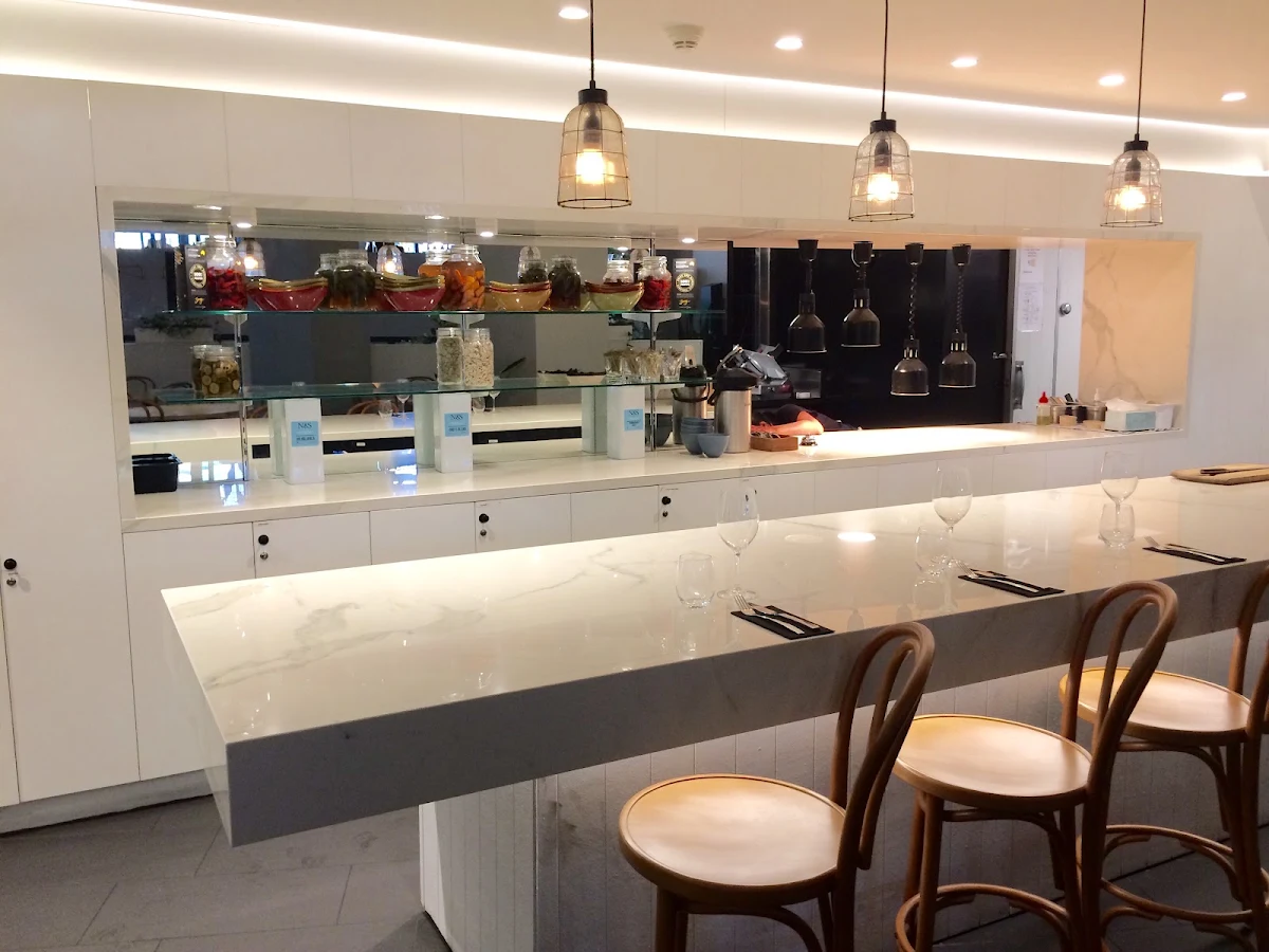Vibe, Song Kitchen