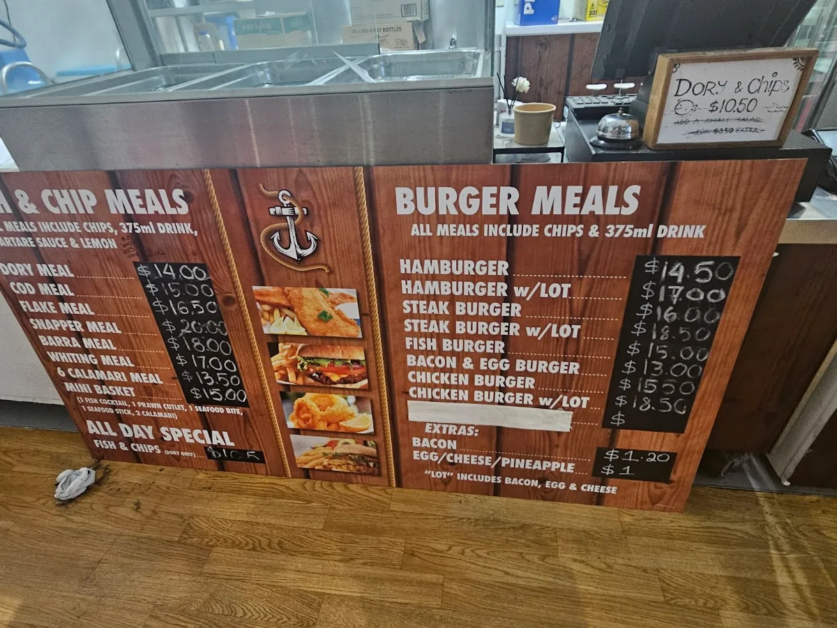 Menu, Fins on the Junction