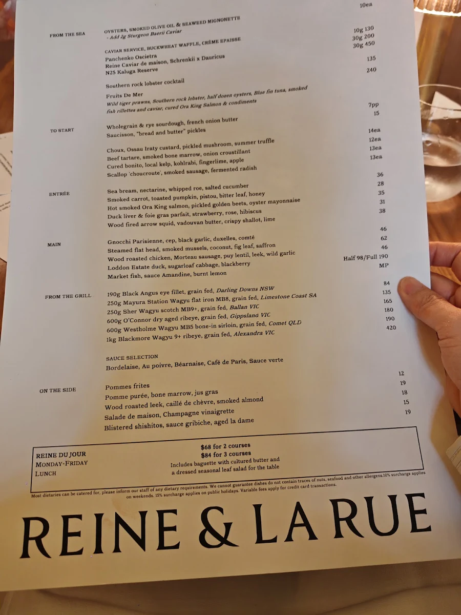 Menu, Reine & La Rue