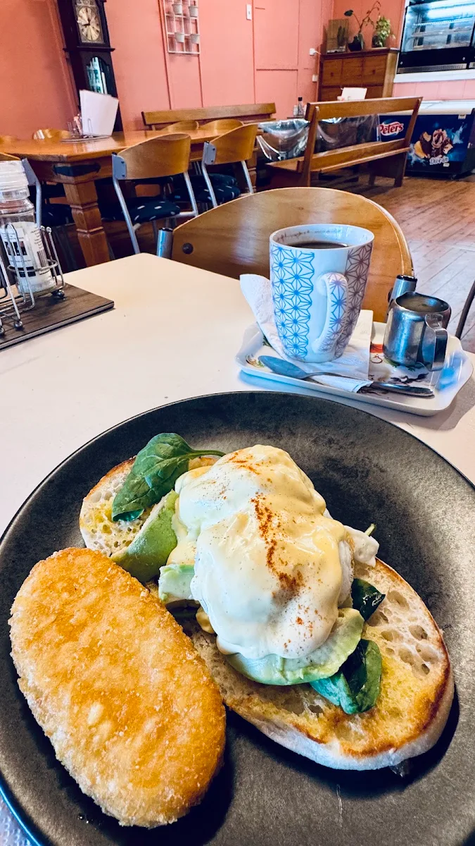 Food & drink, Fanny Mae's Cafe