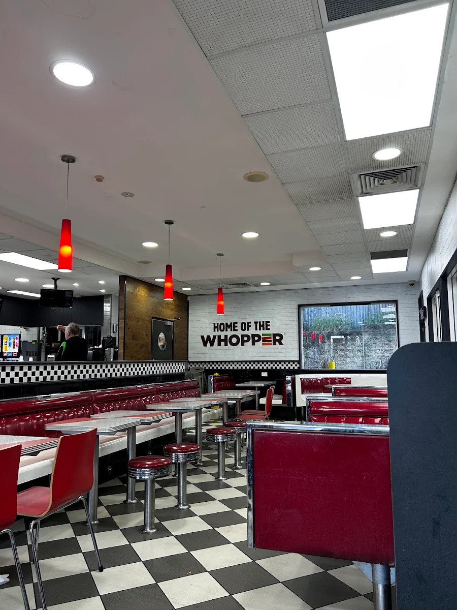 Vibe, Hungry Jack's Burgers Taringa