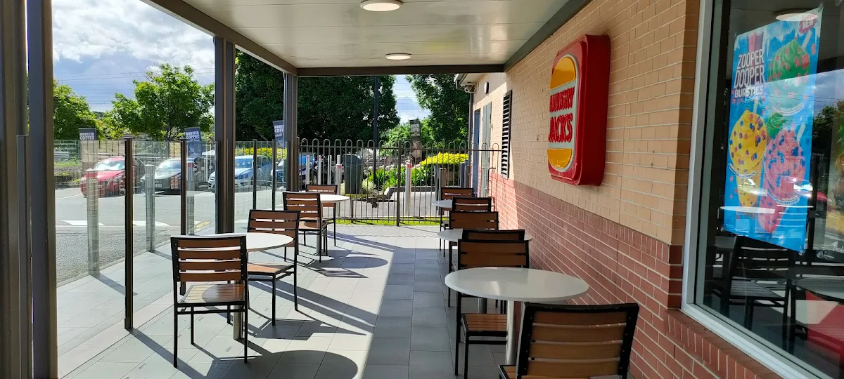 Vibe, Hungry Jack's Burgers Taringa