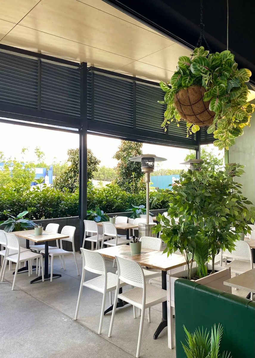Vibe, Harvest Cafe