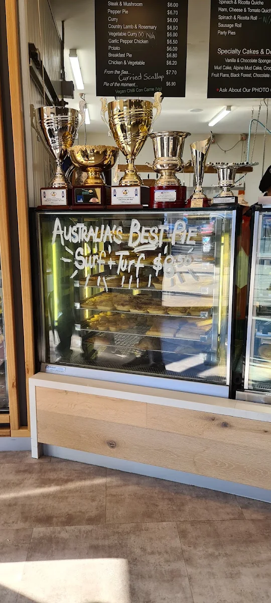 Menu, Rolling Pin Pies & Cakes