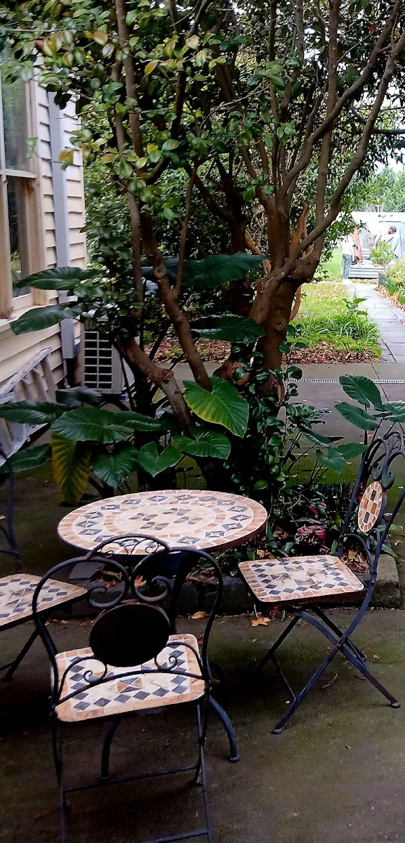Vibe, Dromkeen Tea Room / Cafe