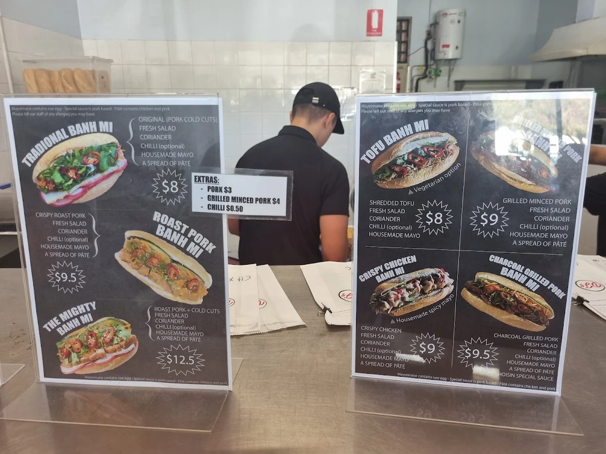Menu, DJ's Willagee Lunch Bar