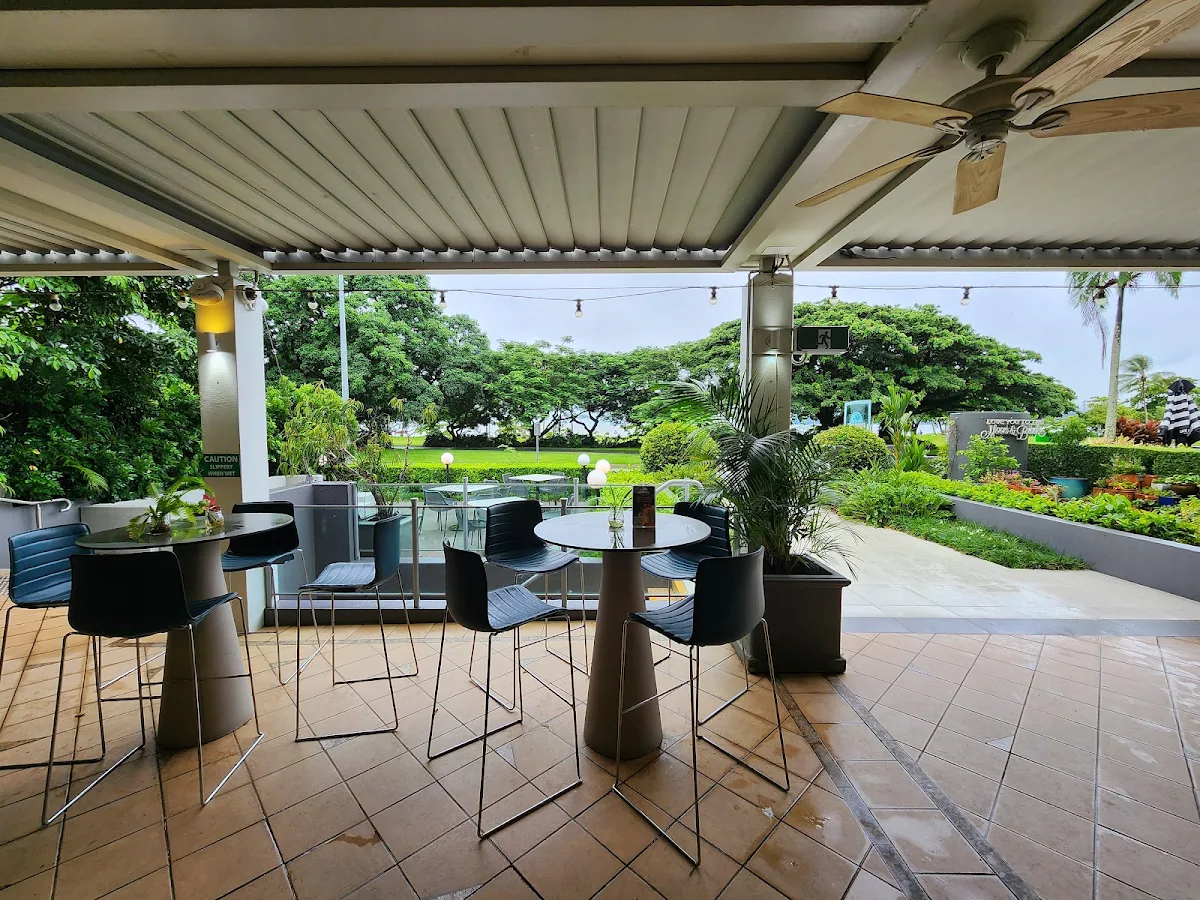 Vibe, Harbourside Bar & Kitchen