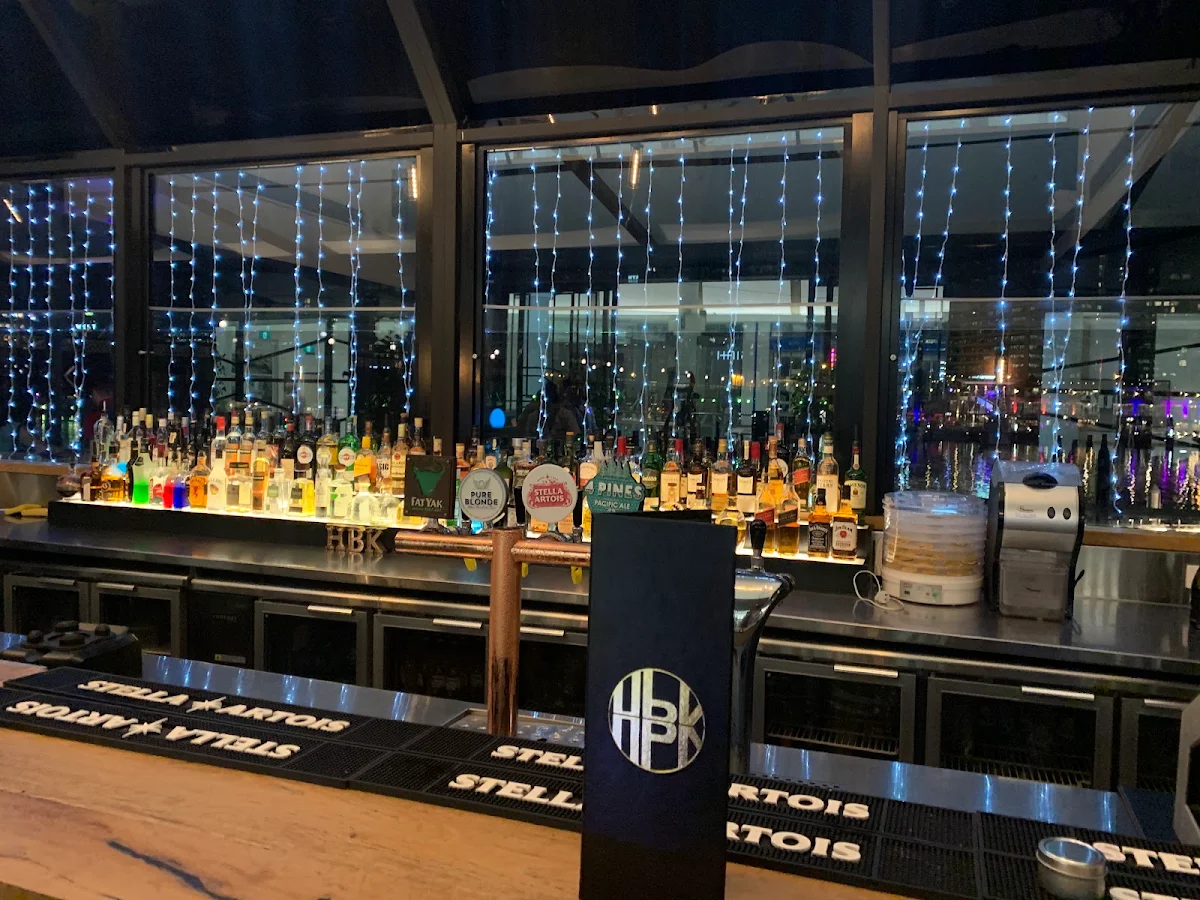 Vibe, Harbourside Bar & Kitchen