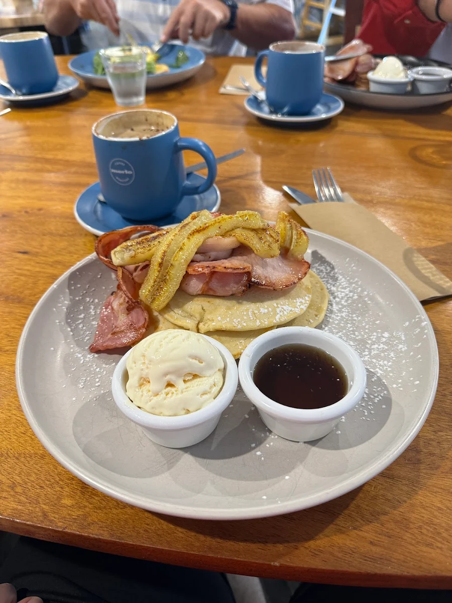 Food & drink, Dragonfly Cafe