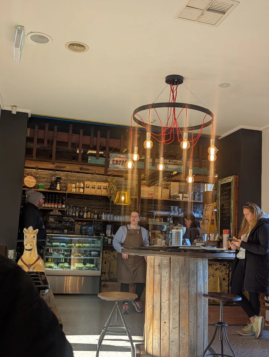 Vibe, BeanStation Cafe
